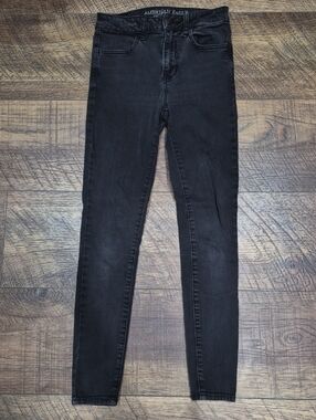 American Eagle Outfitters Black Super Stretch High-Rise Jegging Jeans Size 2